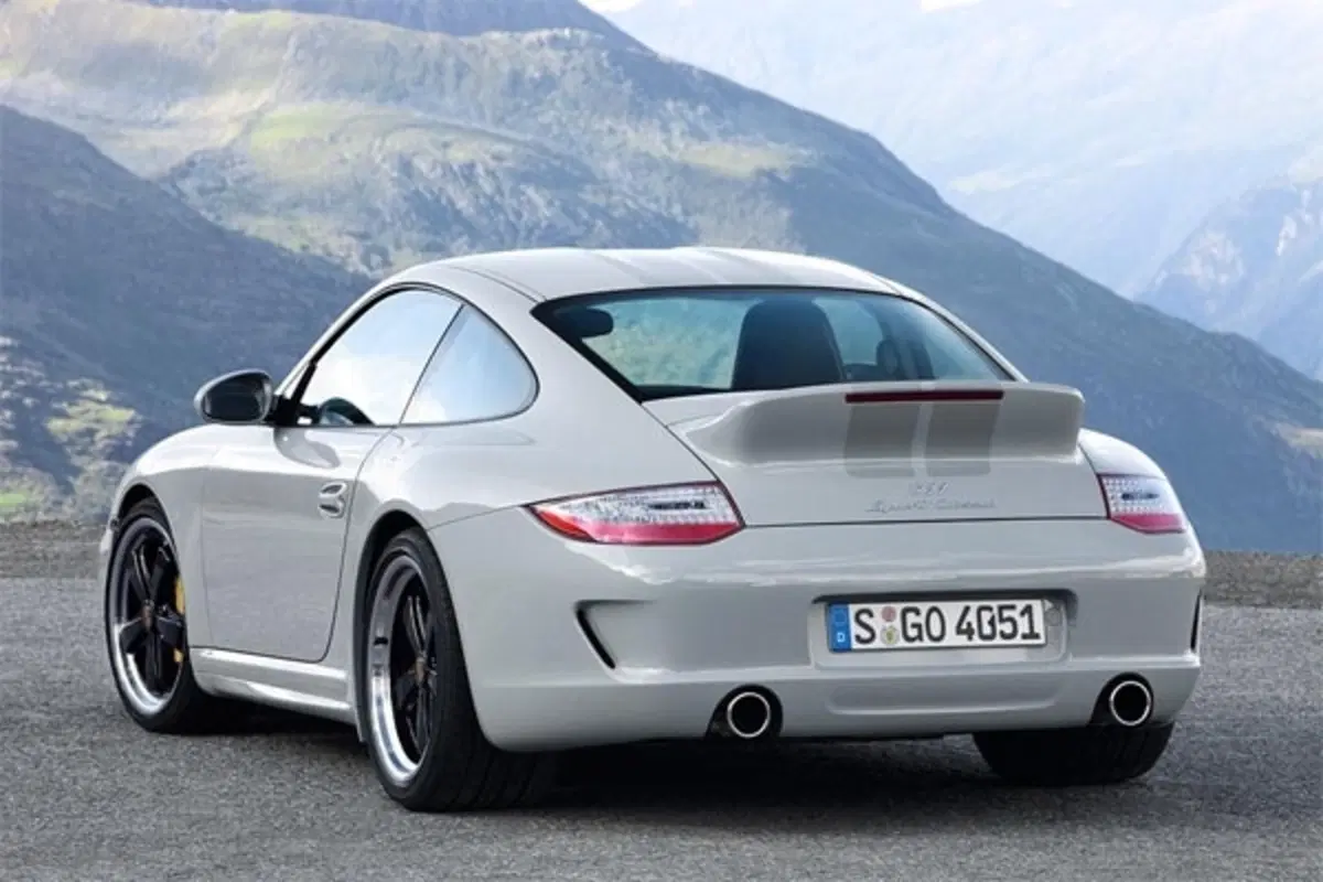 Porsche 911 Sport Classic (3)