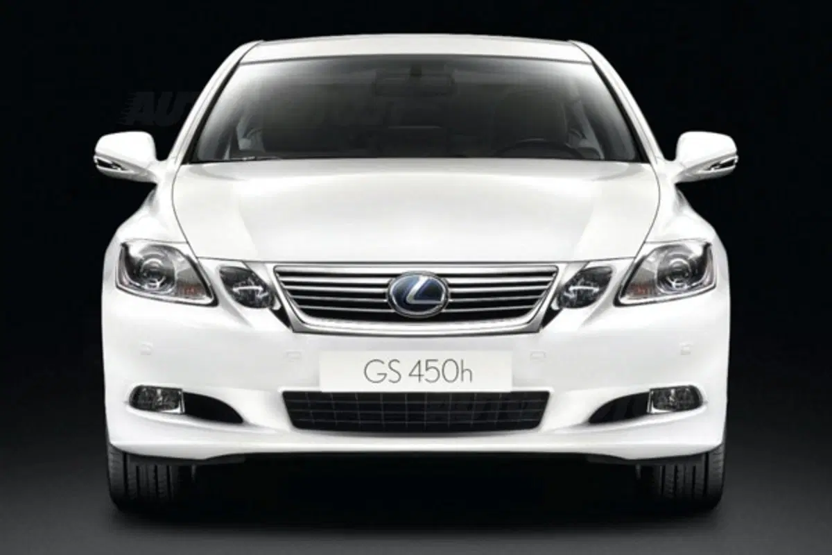 Tris di restyling Lexus a Francoforte (5)