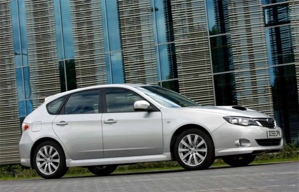Subaru Impreza 2.0D (3)
