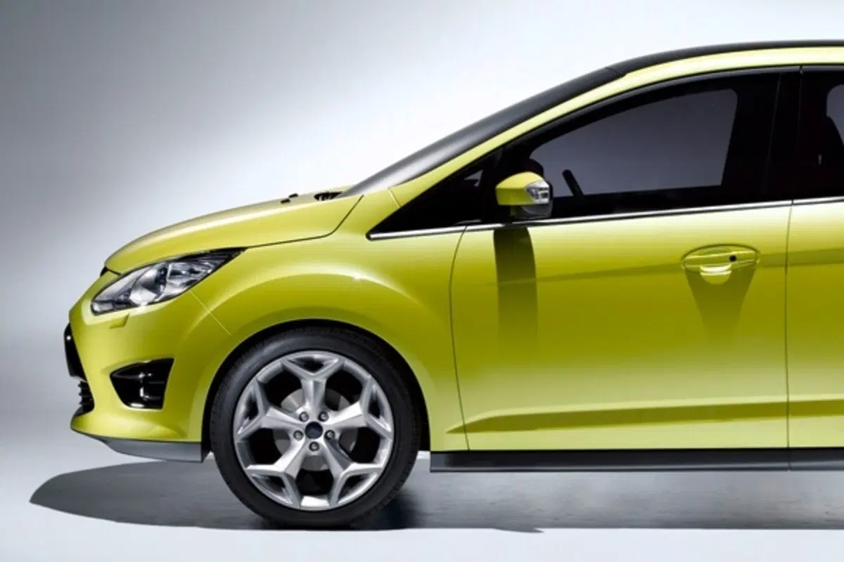 Ford C-Max 2010 (4)