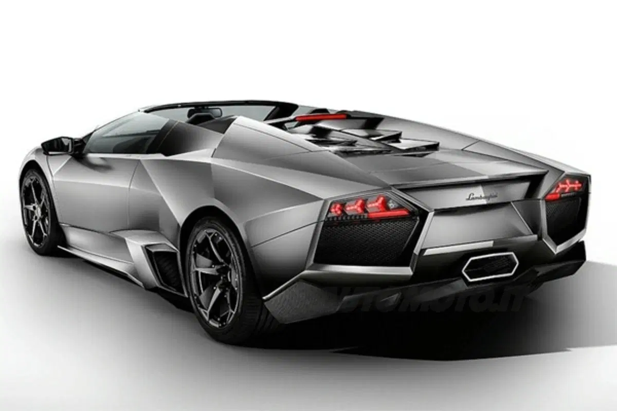 Lamborghini Reventòn Roadster (2)