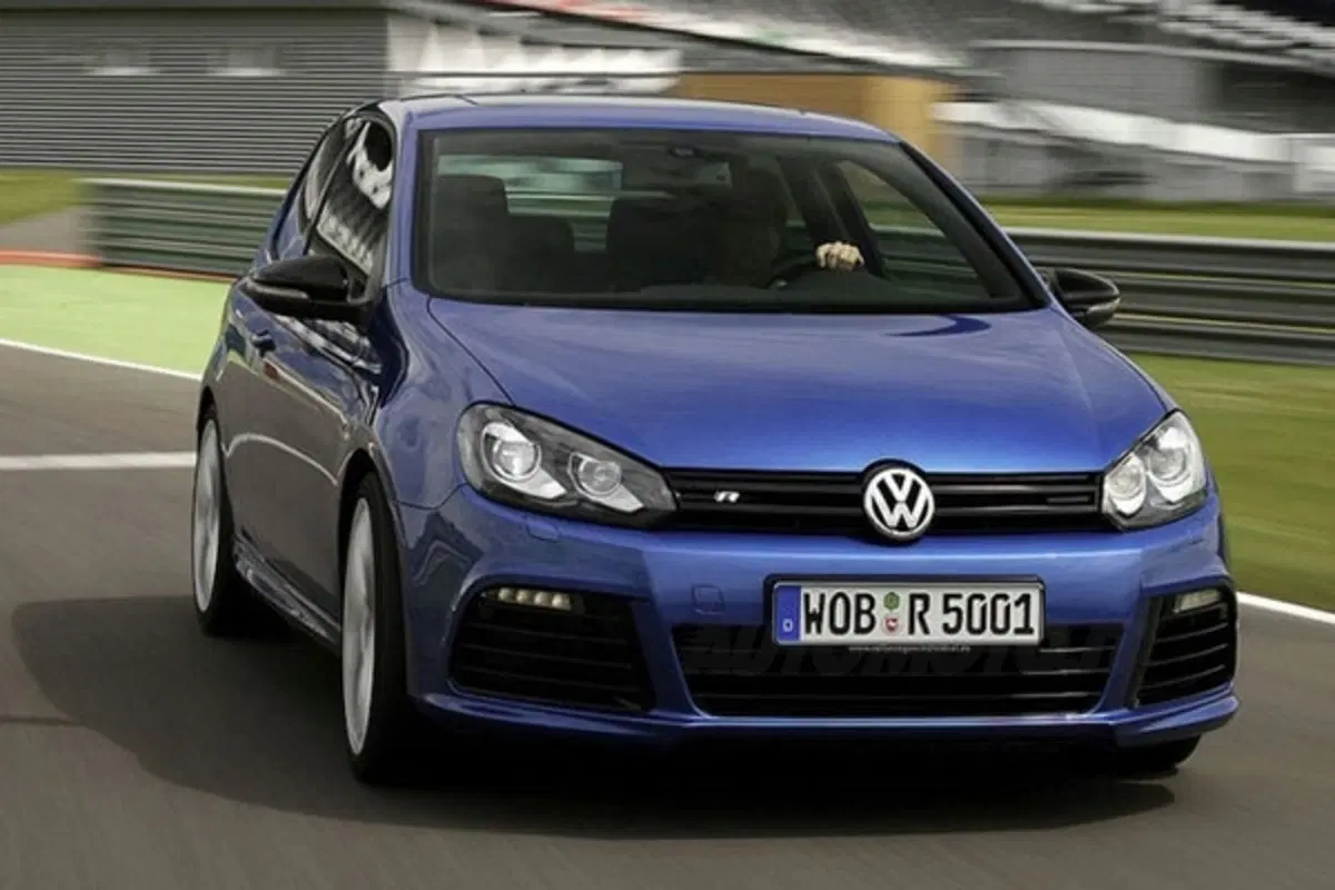 Volkswagen Golf R (4)