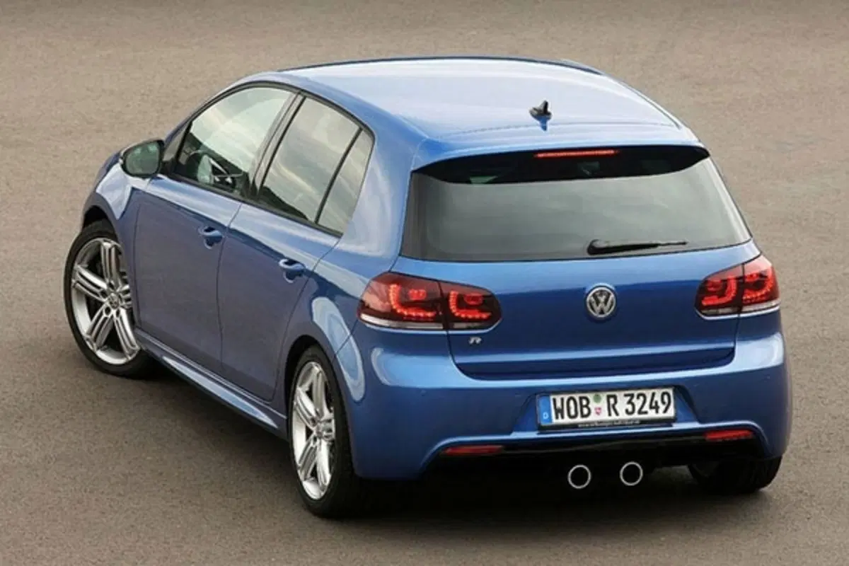 Volkswagen Golf R (6)