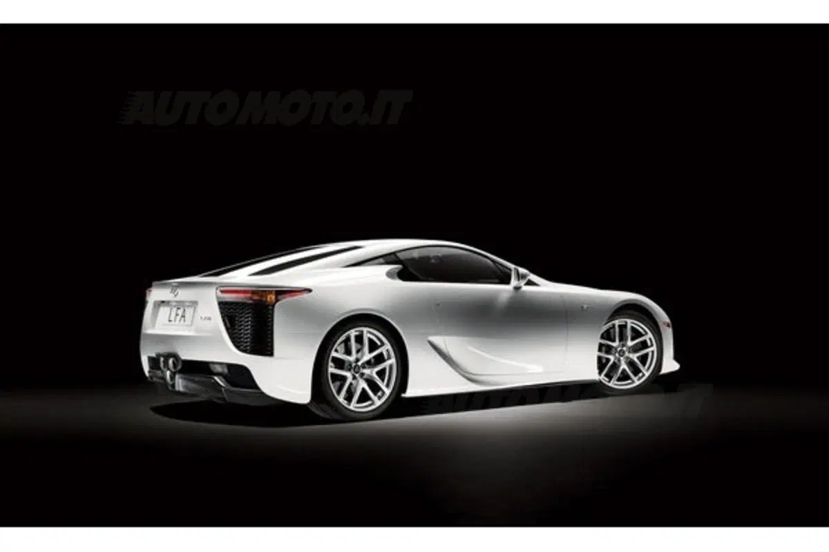 Lexus LFA (4)