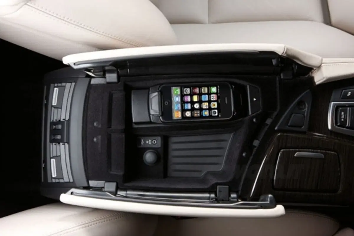 BMW Serie 5 2010 (29)