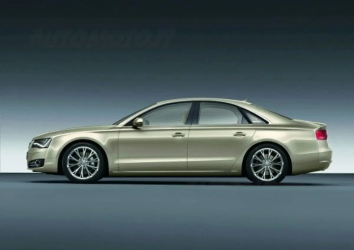 Audi A8 2010 (12)