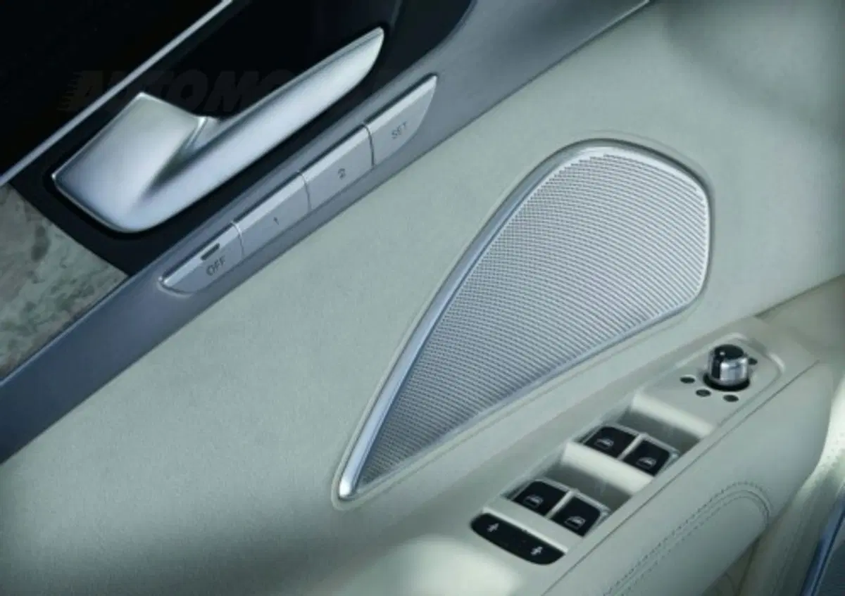 Audi A8 2010 (48)