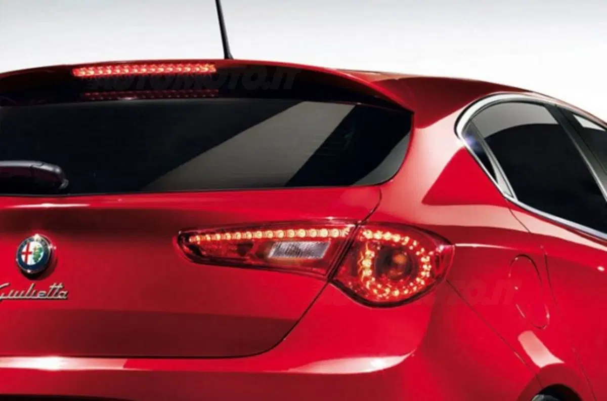 Alfa Romeo Giulietta (7)