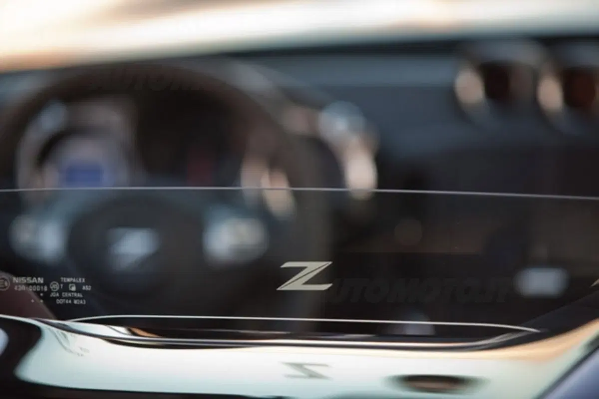 Nissan 370Z Roadster (11)