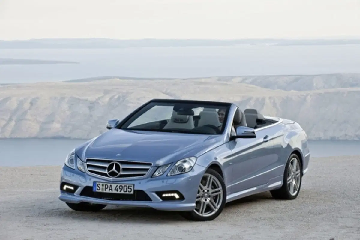 Mercedes Classe E Cabriolet (9)