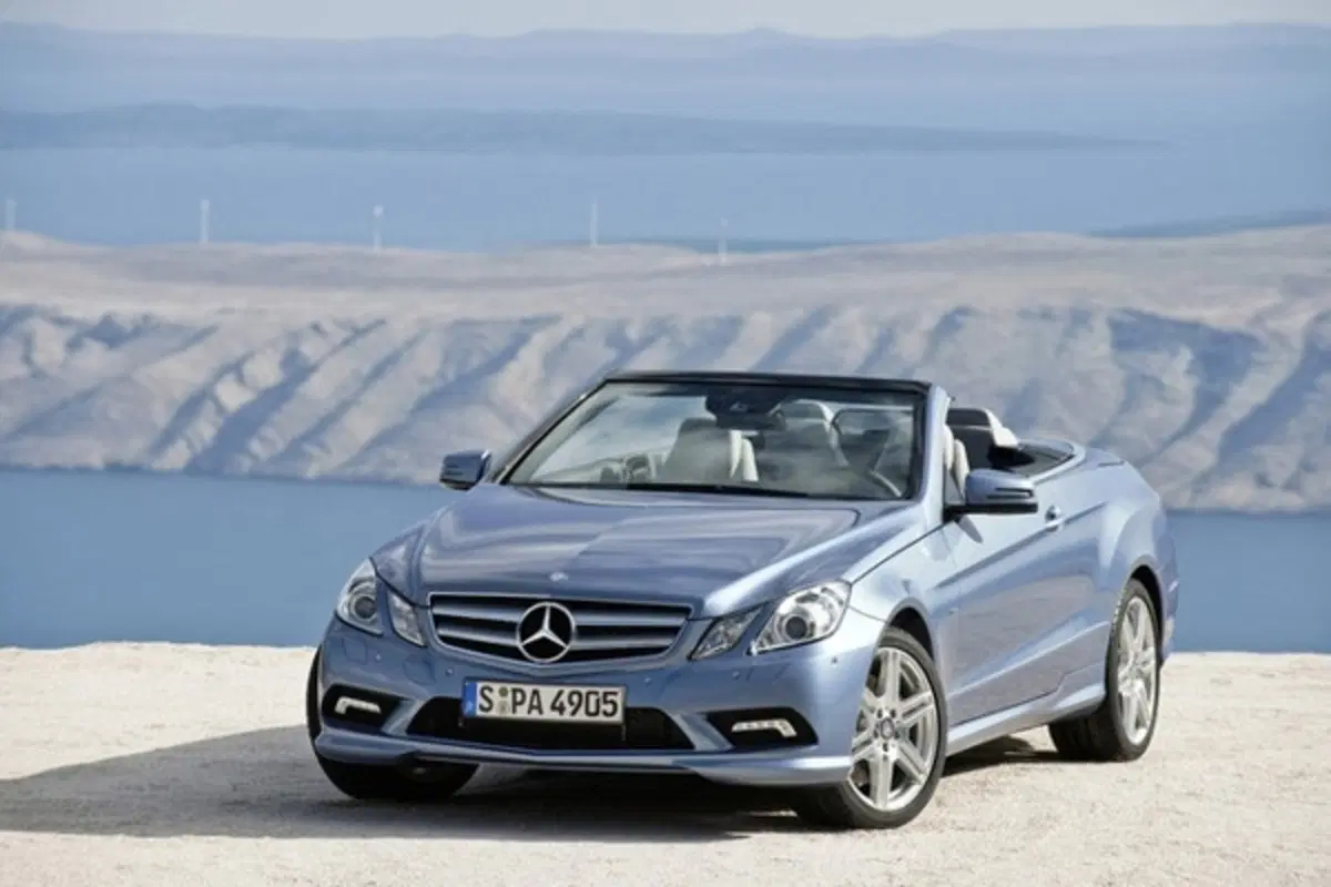Mercedes Classe E Cabriolet (10)