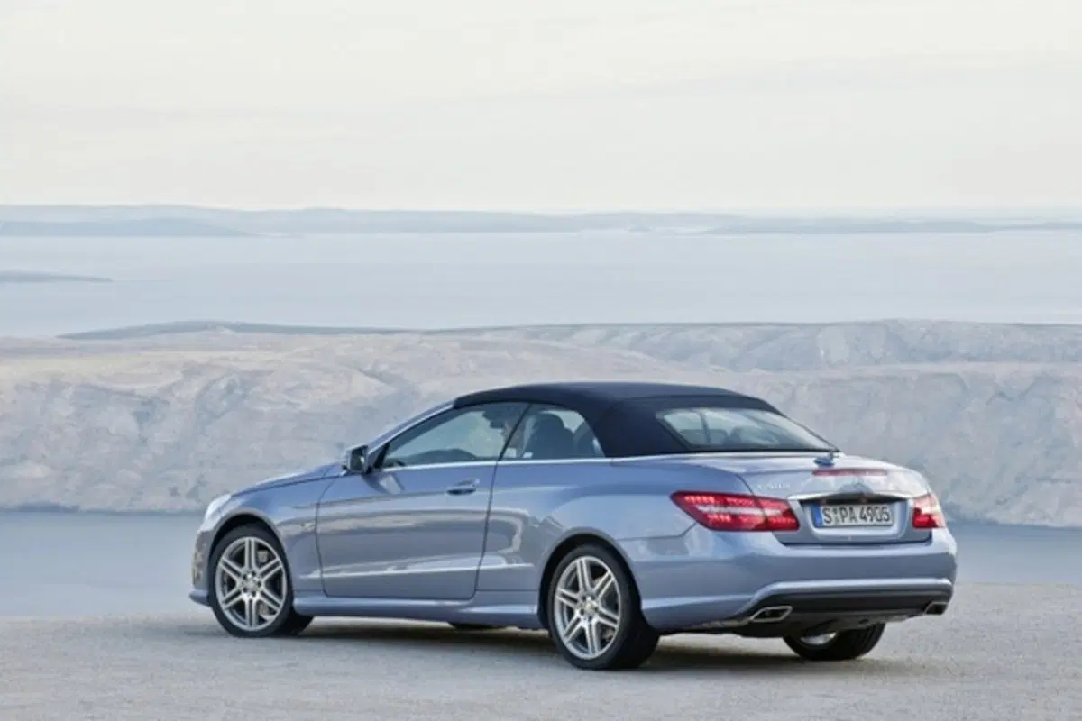 Mercedes Classe E Cabriolet (12)