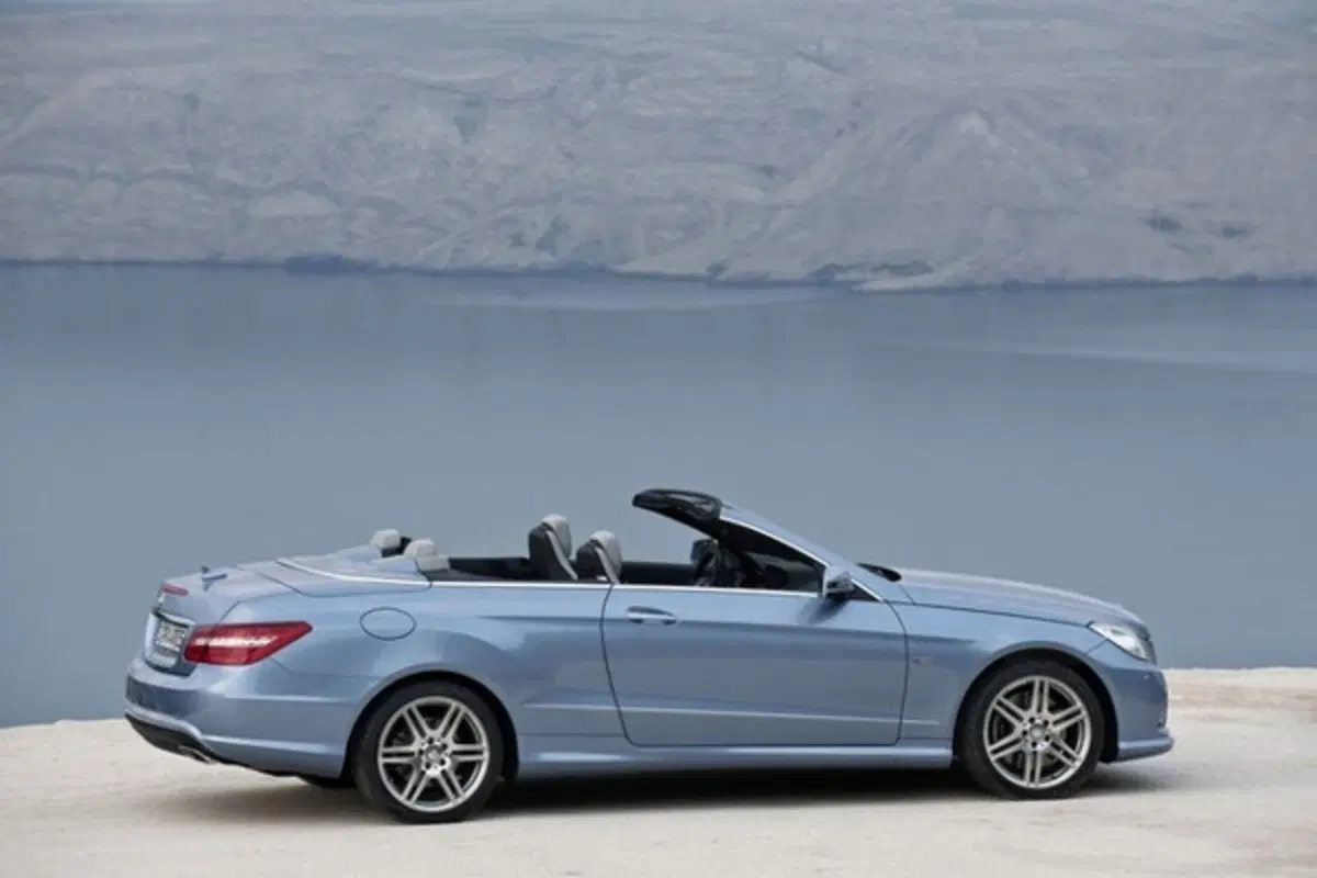 Mercedes Classe E Cabriolet (14)