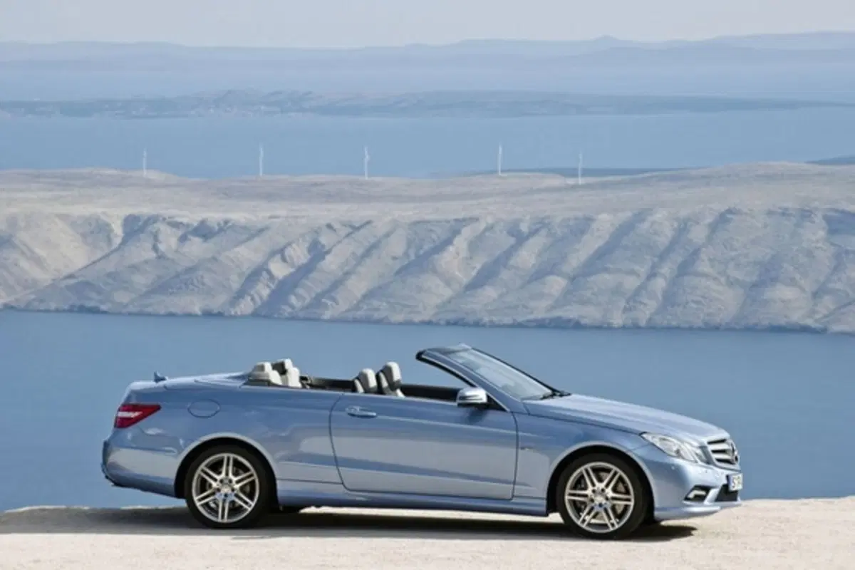 Mercedes Classe E Cabriolet (15)