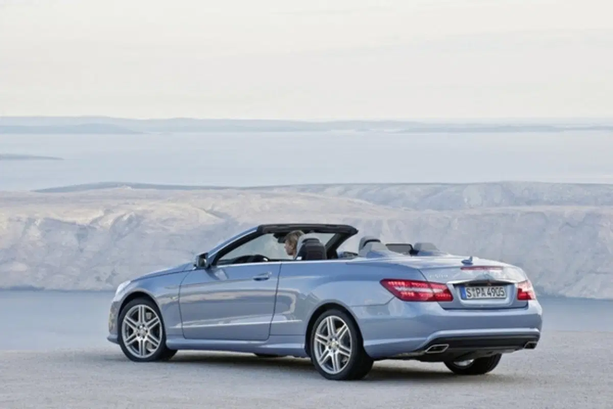 Mercedes Classe E Cabriolet (16)