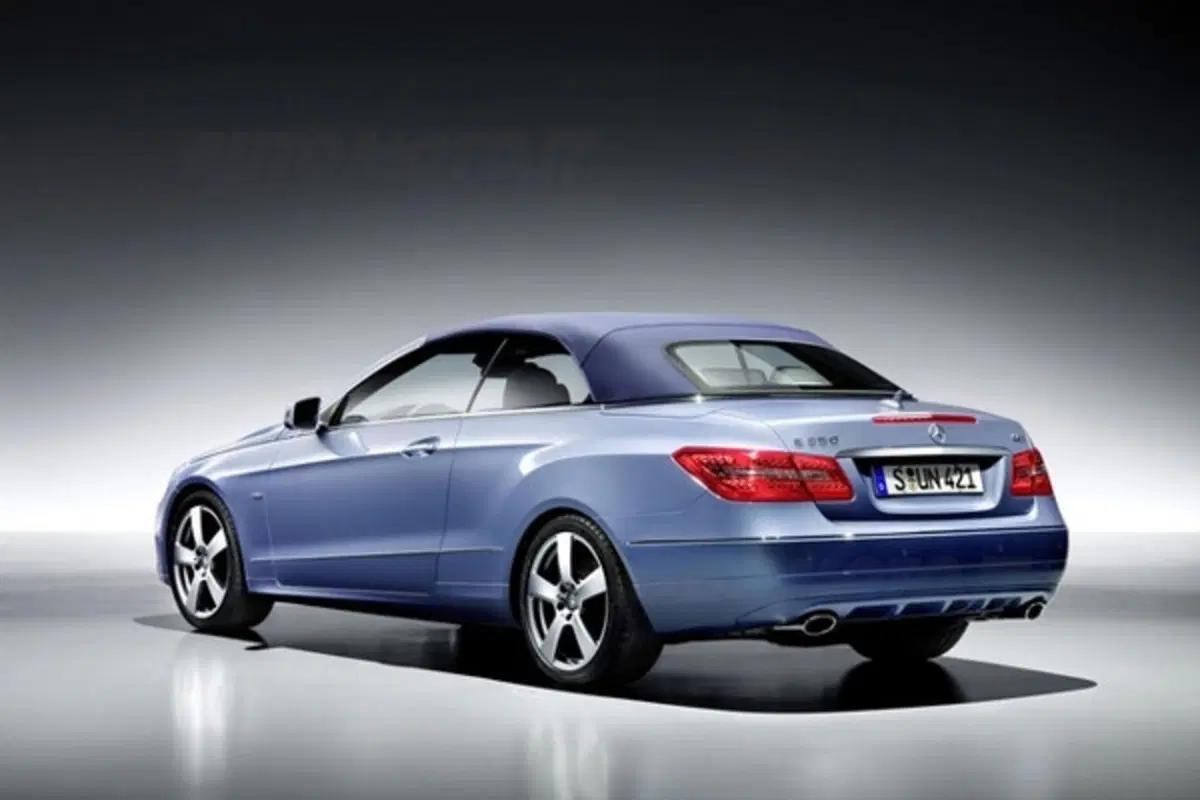 Mercedes Classe E Cabriolet (20)