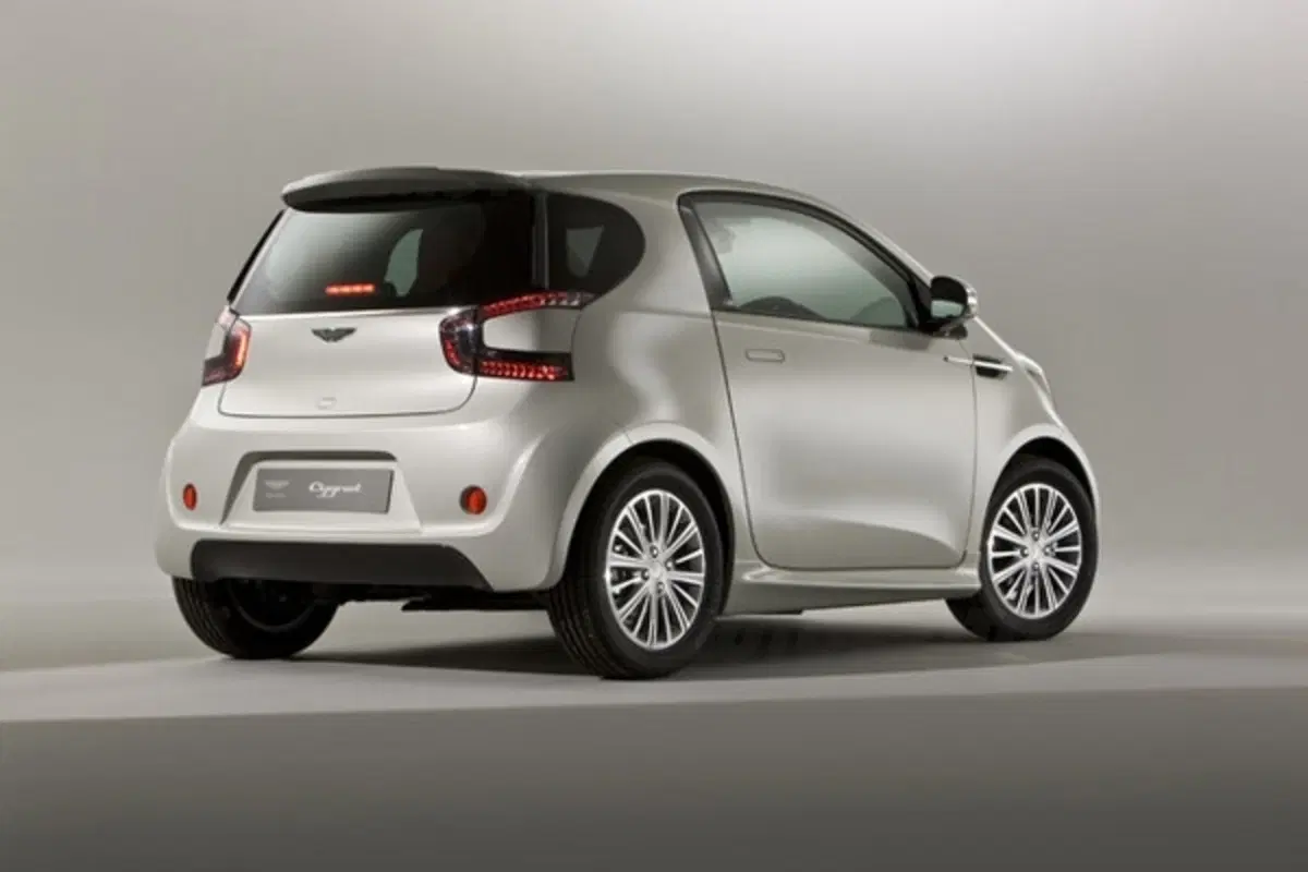 Aston Martin Cygnet (2)