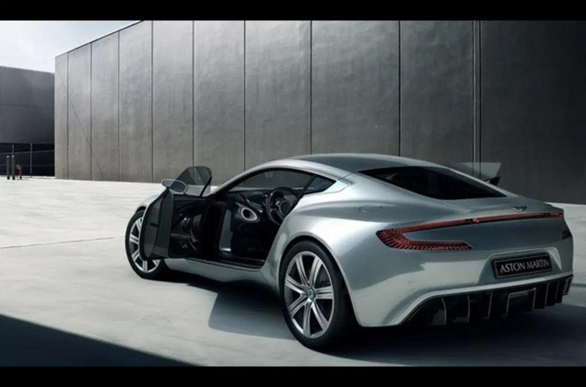 354,86 km/h per la Aston Martin One-77 (7)