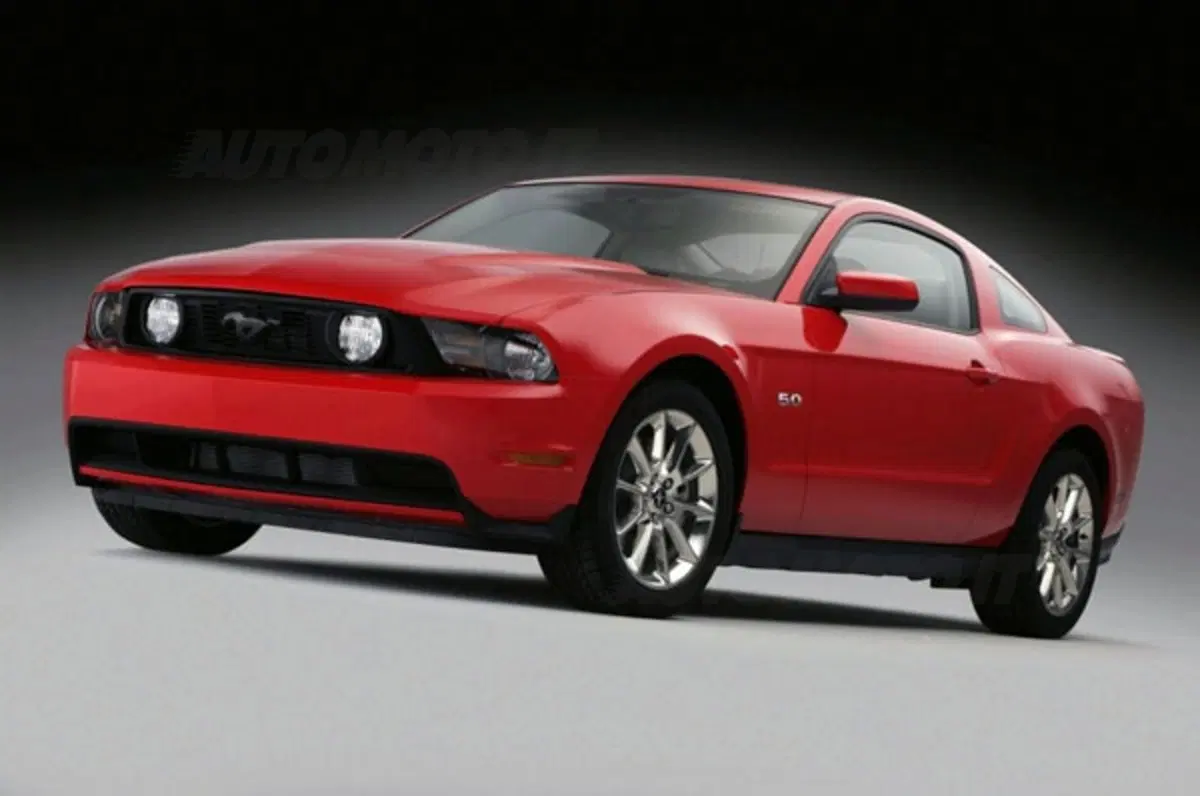 Ford Mustang GT 5.0 (2)