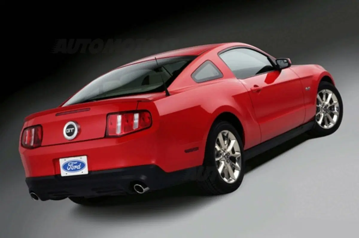 Ford Mustang GT 5.0 (3)