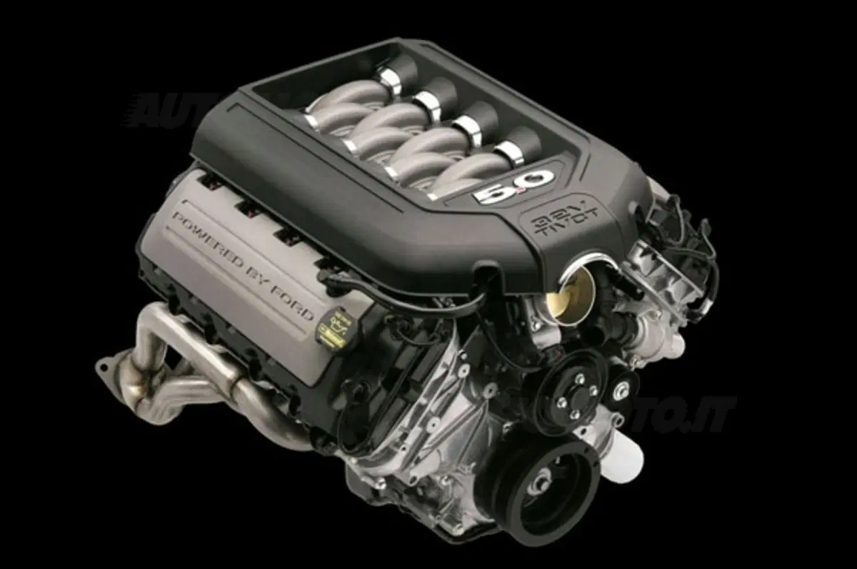 Ford Mustang GT 5.0 (9)