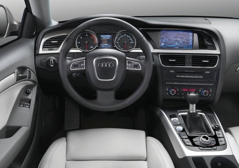 Audi A5 Coupé (2007-17) (3)