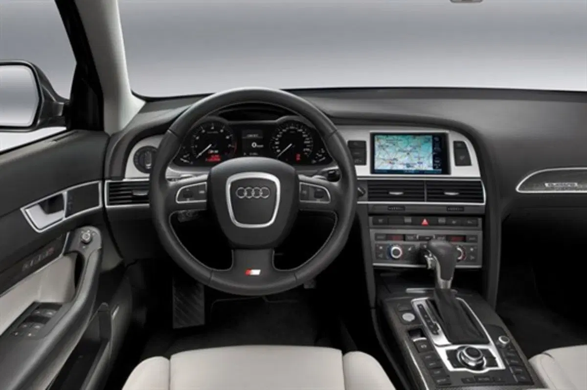 Audi S6 Avant (2006-10) (4)