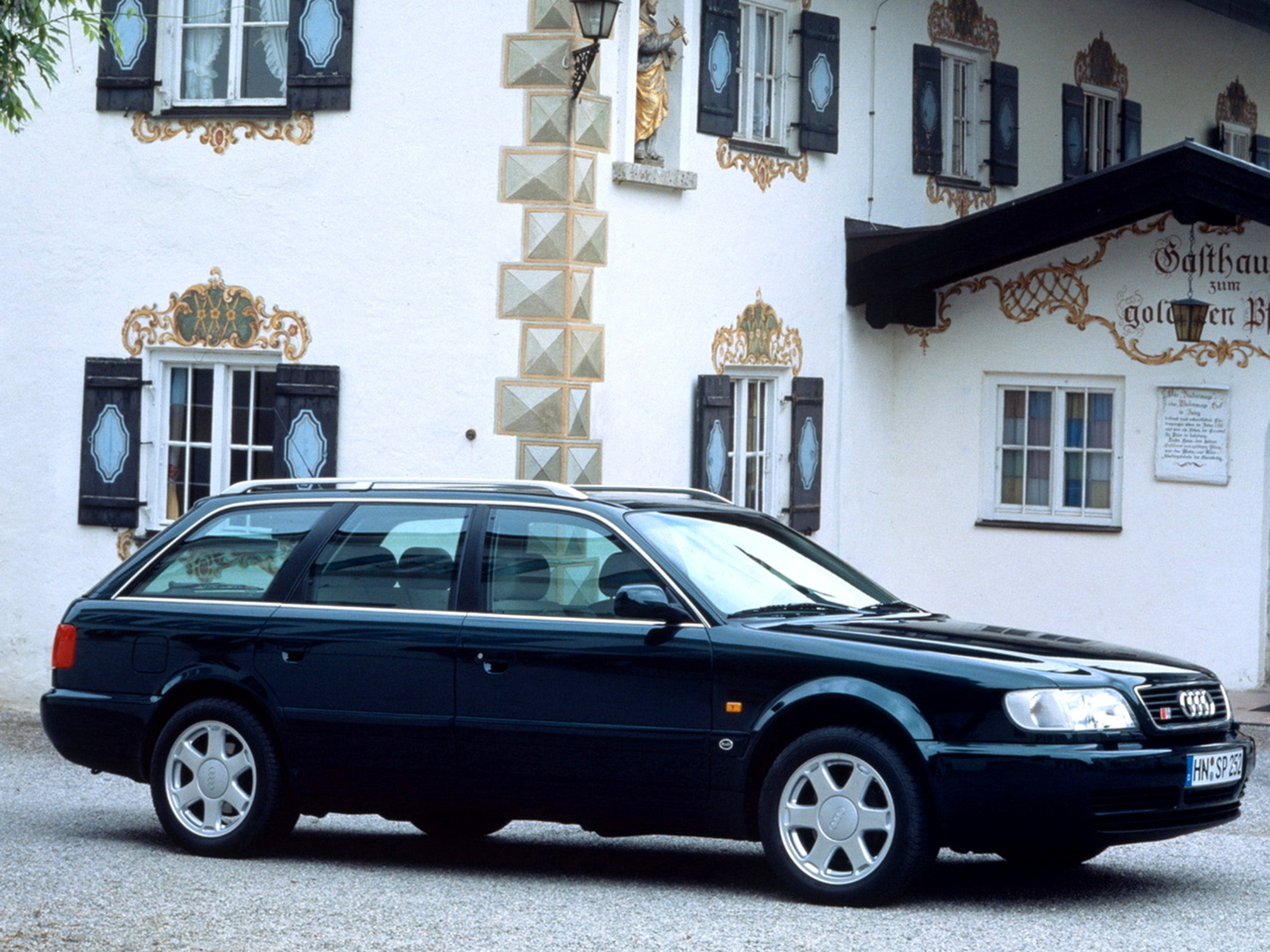 Audi S6 Avant (1994-97)