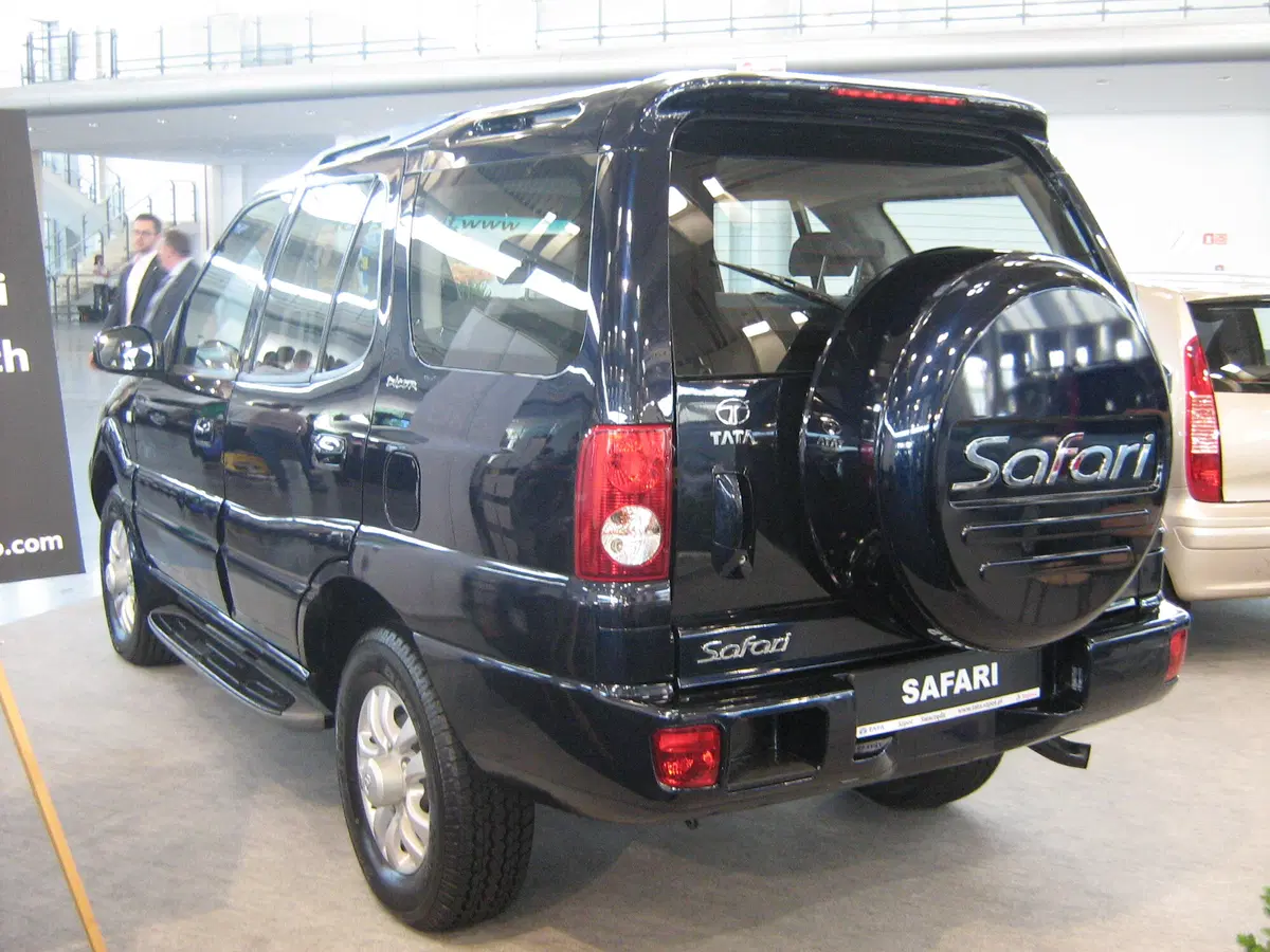 Tata Safari (1999-11) (2)