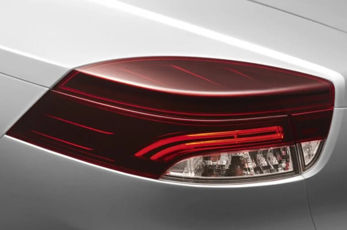 Renault Megane CC 2010 (7)