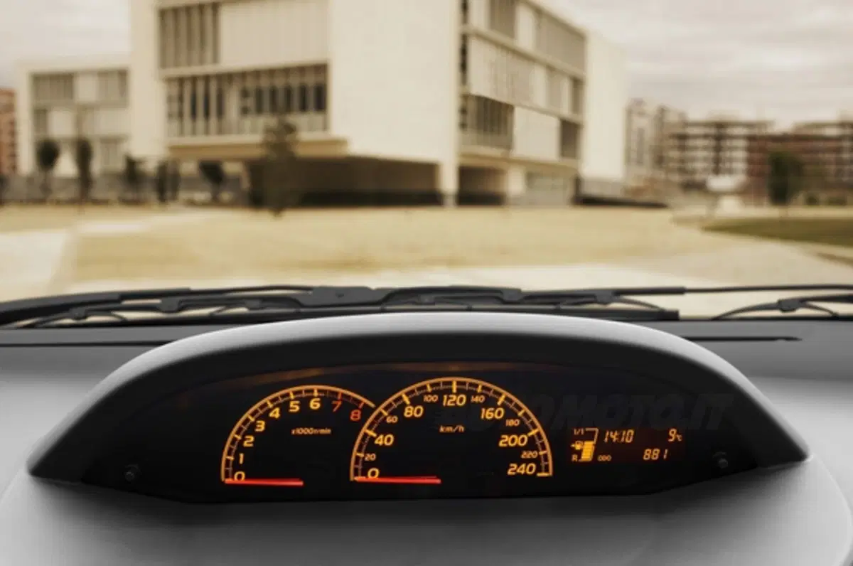 Toyota Yaris 2010 (22)