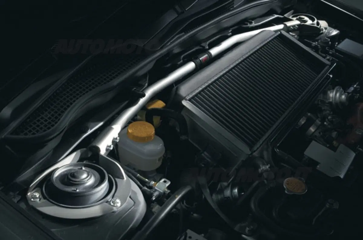 Subaru Impreza WRX STI R205 (11)