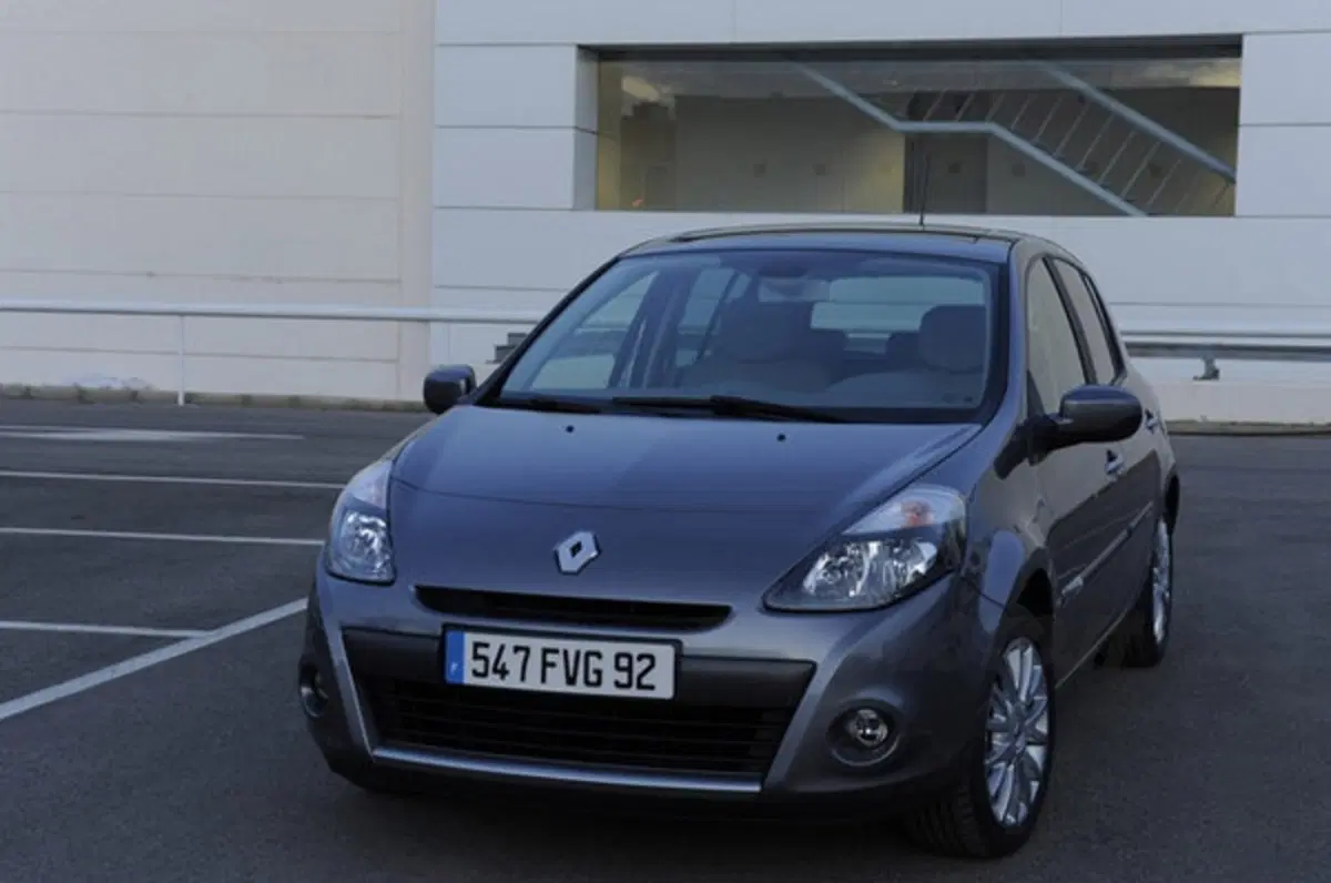 Renault Clio dCi 85 98g eco2 (5)