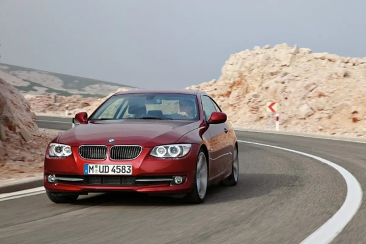 BMW Serie 3 Coupè e Cabrio restyling (3)