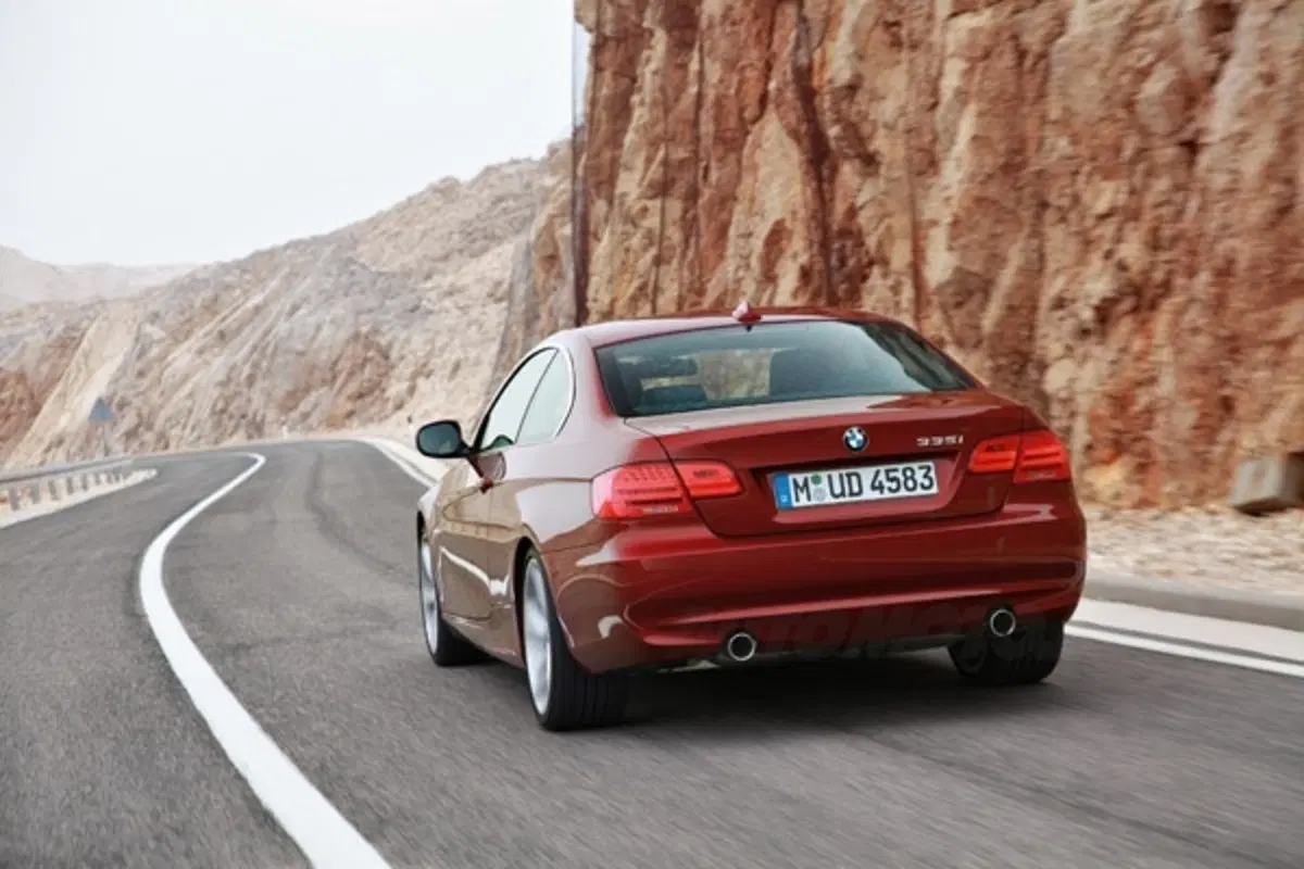 BMW Serie 3 Coupè e Cabrio restyling (28)