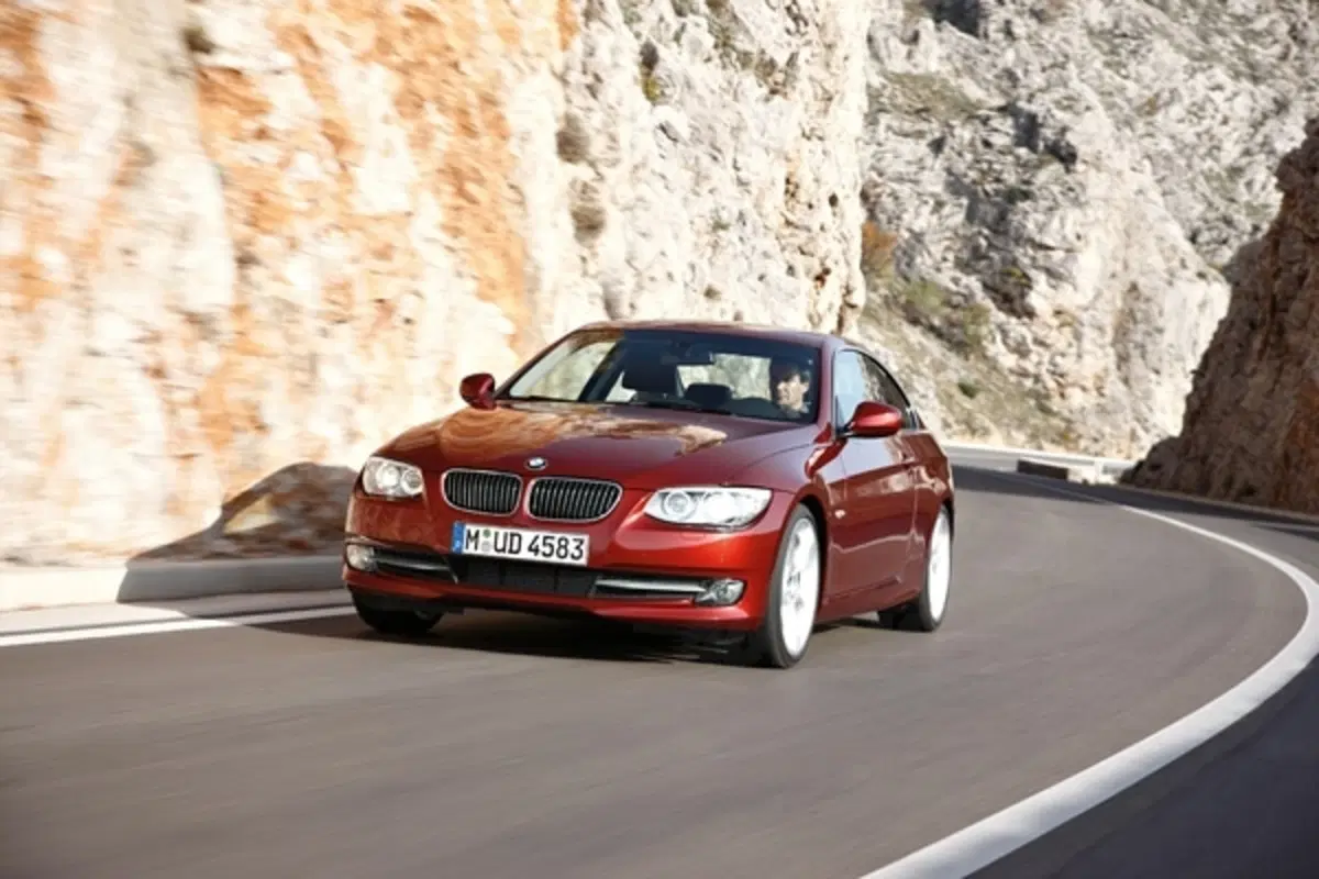 BMW Serie 3 Coupè e Cabrio restyling (30)
