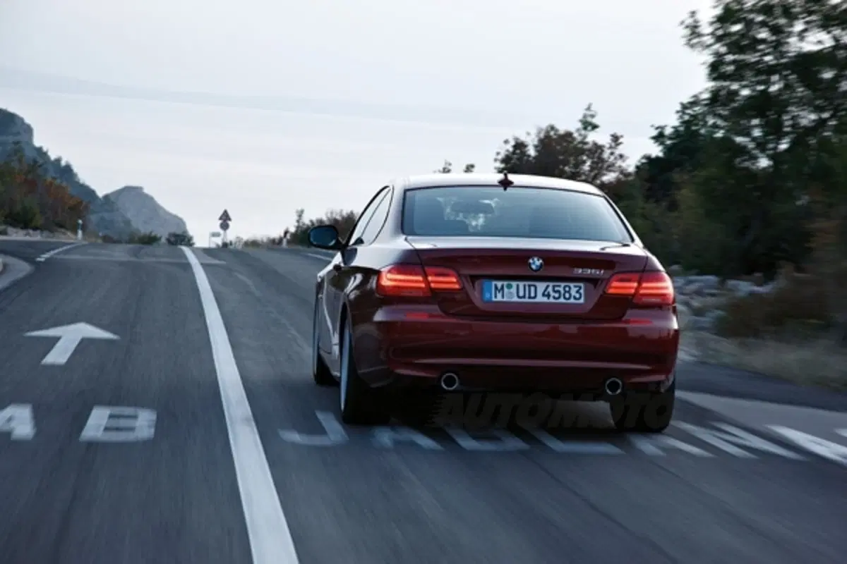 BMW Serie 3 Coupè e Cabrio restyling (32)