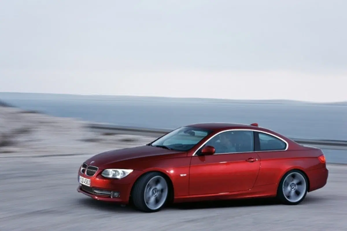 BMW Serie 3 Coupè e Cabrio restyling (33)