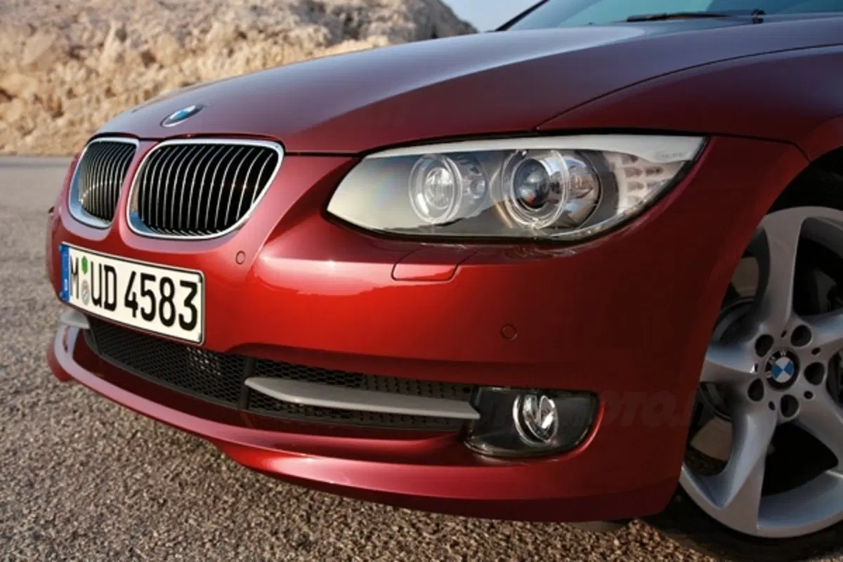 BMW Serie 3 Coupè e Cabrio restyling (35)