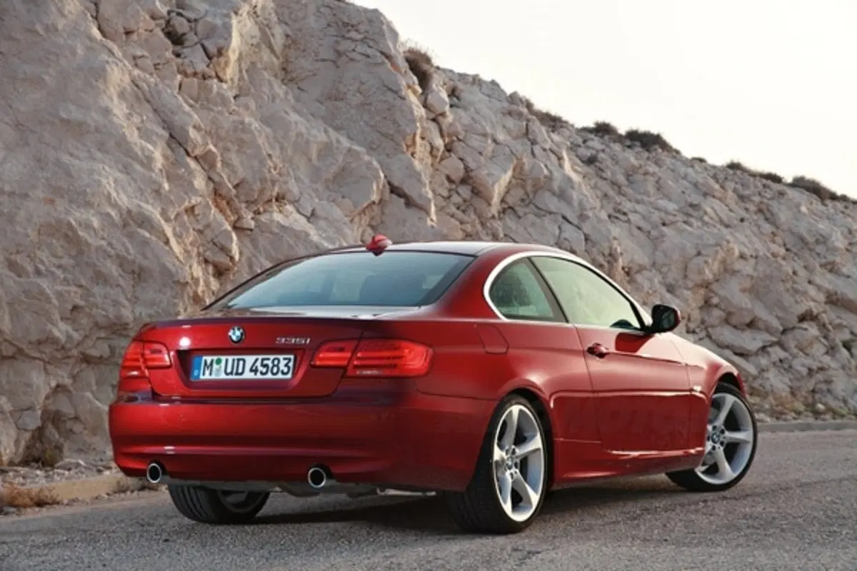 BMW Serie 3 Coupè e Cabrio restyling (36)