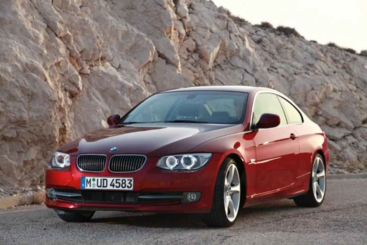 BMW Serie 3 Coupè e Cabrio restyling (37)