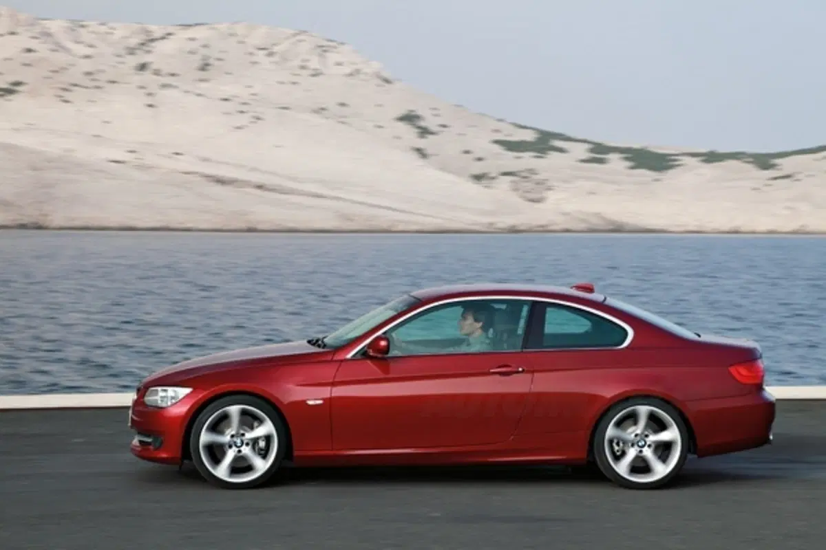 BMW Serie 3 Coupè e Cabrio restyling (39)