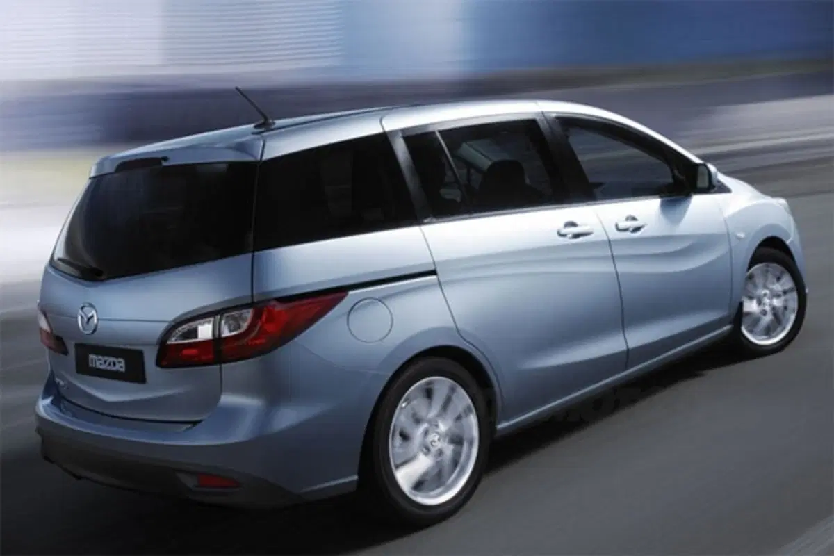 Nuova Mazda5 (2)