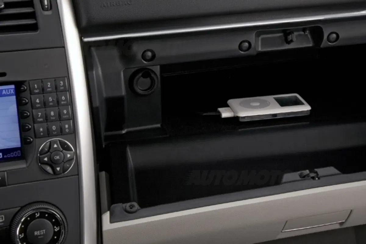 Mercedes: ecco le Executive (14)