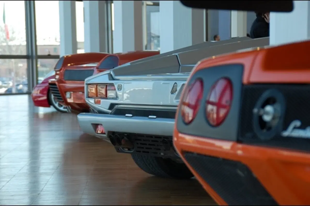 Winkelman inaugura l'impianto fotovoltaico Lamborghini (22)