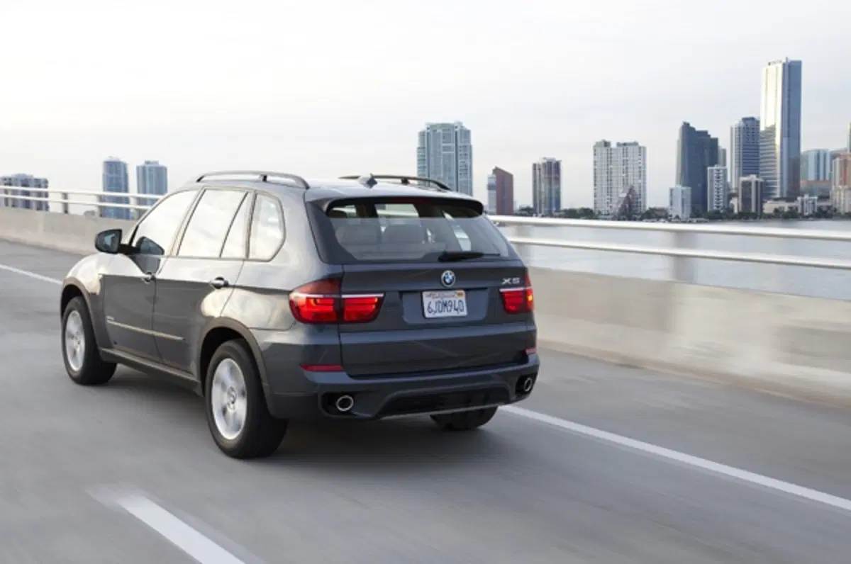 BMW X5 restyling (7)