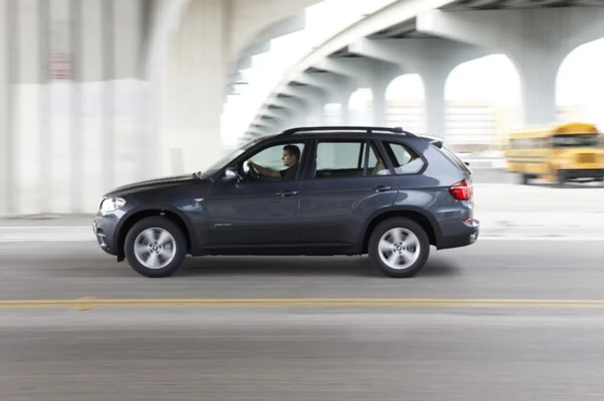 BMW X5 restyling (8)