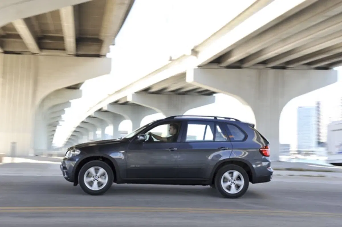 BMW X5 restyling (12)