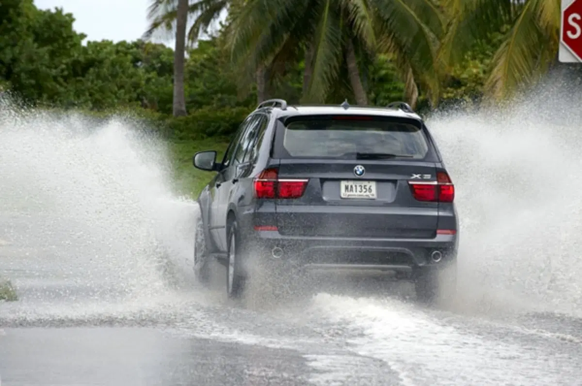BMW X5 restyling (16)
