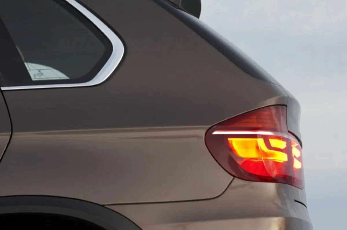 BMW X5 restyling (35)